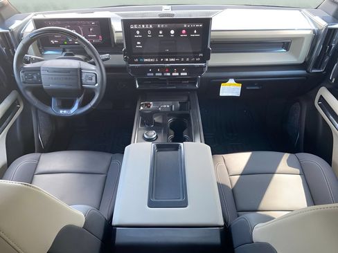 Used 2026 GMC Hummer EV SUV AWD/4WD image 16