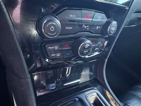 Used 2021 Chrysler 300 S RWD image 20