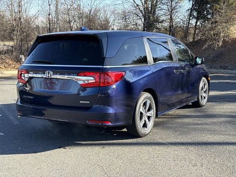 Used 2019 Honda Odyssey Touring image 2