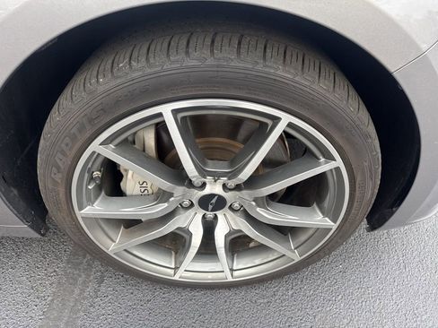 Used 2024 Genesis G70 2.5T image 19