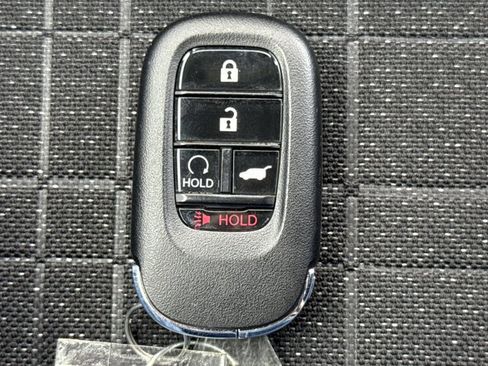 Used 2025 Honda HR-V Sport image 21