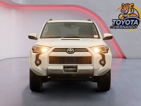 Used 2024 Toyota 4Runner TRD Off-Road AWD/4WD image 2