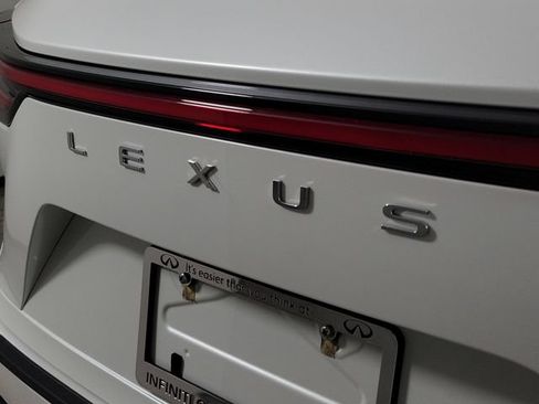 Used 2024 Lexus NX 250 FWD image 6