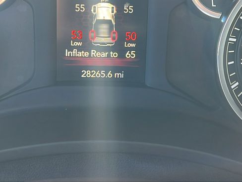 Used 2024 RAM 2500 Big Horn w/ Bed Utility Group image 31