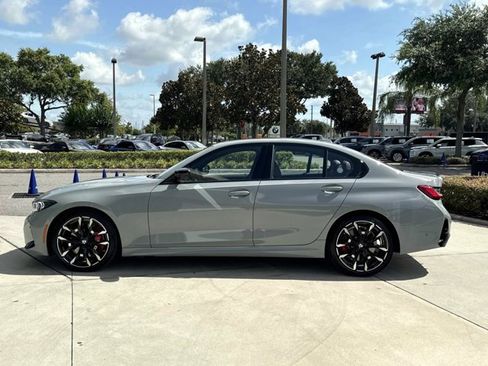 Used 2026 BMW 330i Sedan w/ M Sport Package RWD image 6