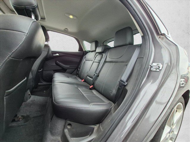 Used 2012 Ford Focus Titanium FWD image 14