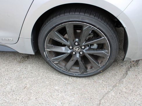 Used 2025 Toyota Corolla SE AWD/4WD image 12
