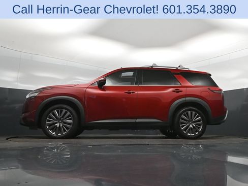 Used 2023 Nissan Pathfinder SL w/ SL Premium Package FWD image 40