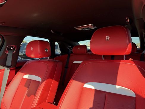 Used 2024 Rolls-Royce Ghost image 29