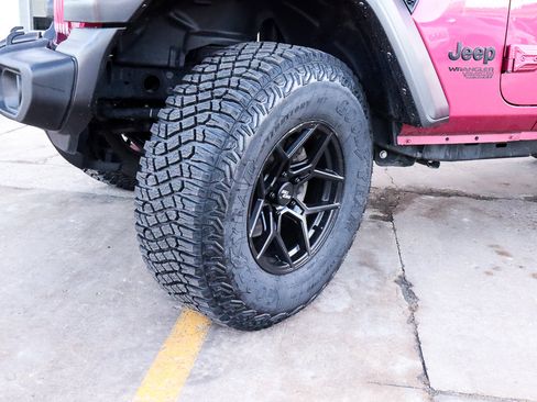 Used 2021 Jeep Wrangler Unlimited Sport S image 17