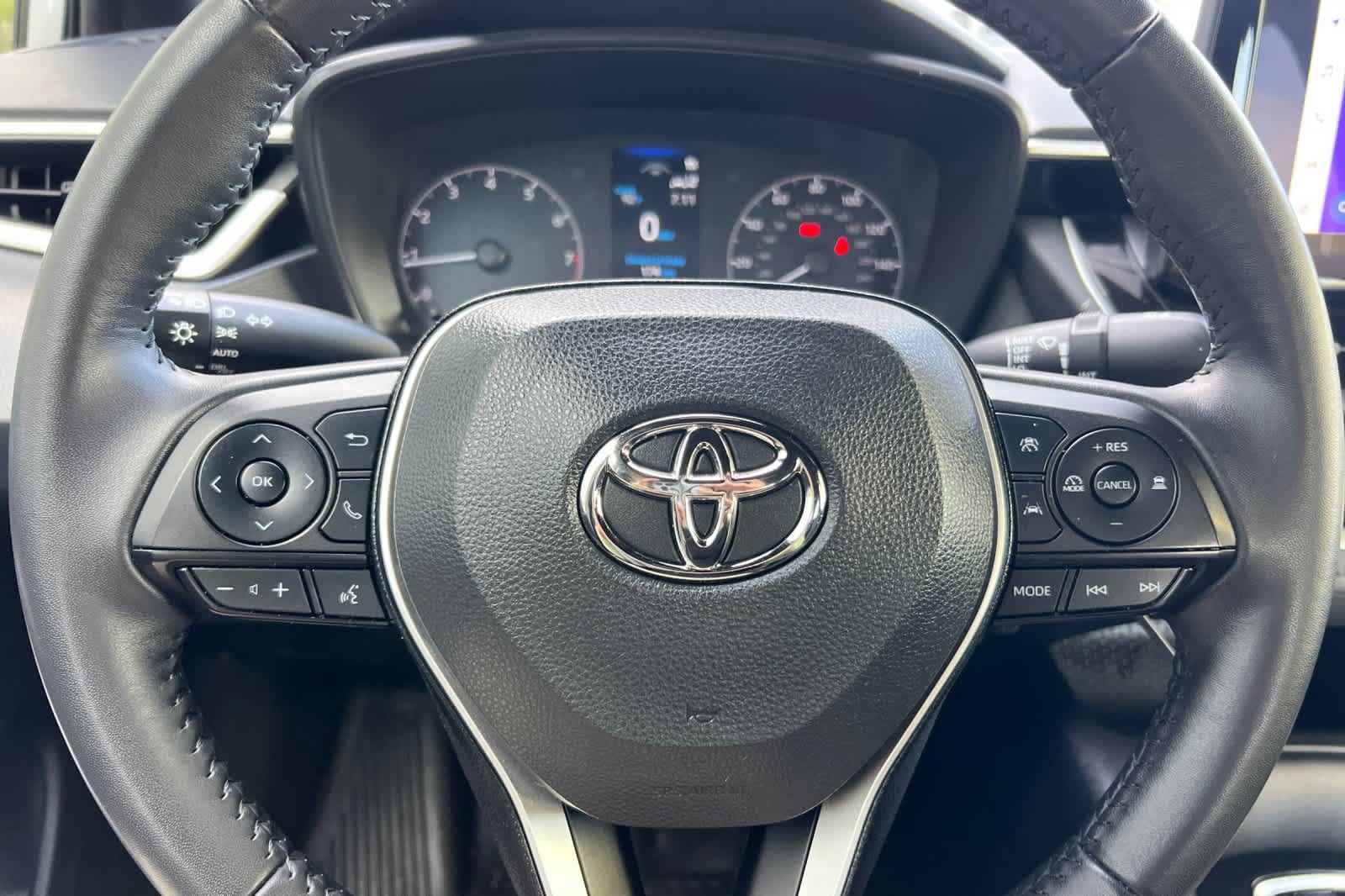 Certified 2024 Toyota Corolla SE FWD image 23