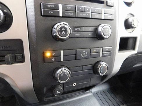 Used 2012 Ford F150 XLT image 31