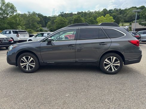 Used 2019 Subaru Outback 2.5i Limited AWD/4WD image 5