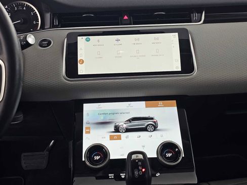 Used 2023 Land Rover Range Rover Evoque S image 25