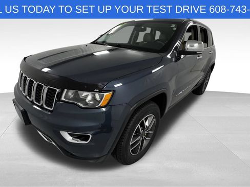 Used 2019 Jeep Grand Cherokee Limited w/ Trailer Tow Group IV AWD/4WD image 7