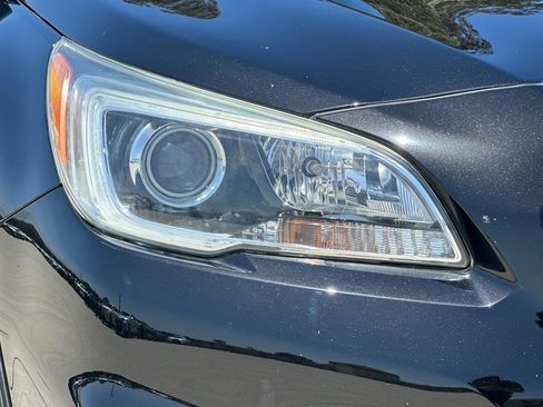 Used 2015 Subaru Outback 3.6R Limited AWD/4WD image 10
