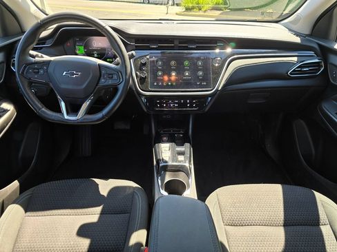 Used 2023 Chevrolet Bolt EUV LT w/ Comfort Package FWD image 21