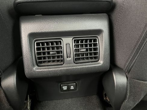 Used 2025 Toyota Camry LE image 23