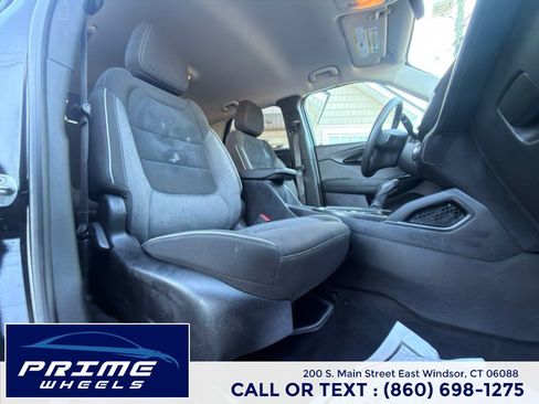 Used 2023 Chevrolet TrailBlazer LT w/ Convenience Package AWD/4WD image 17