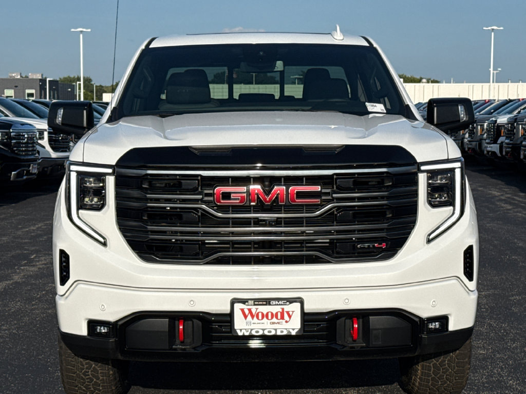 New 2026 GMC Sierra 1500 AT4 w/ AT4 Premium Package AWD/4WD image 4