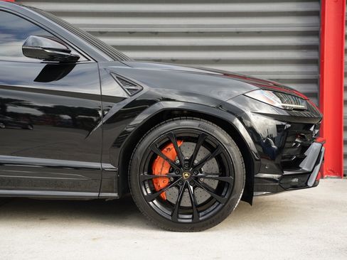 Used 2020 Lamborghini Urus image 8
