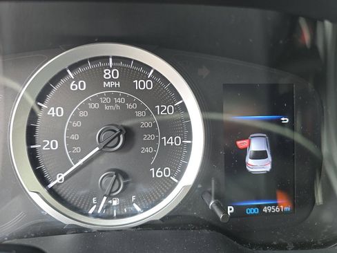 Used 2021 Toyota Corolla LE FWD image 10