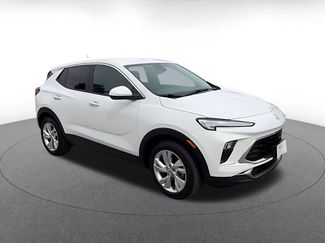 Used 2025 Buick Encore GX Preferred video 2