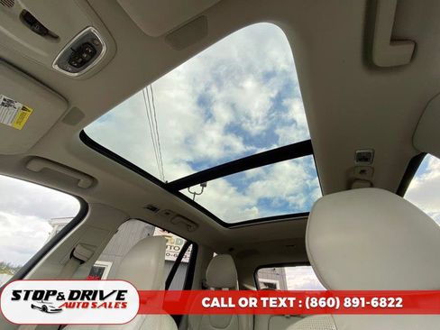 Used 2021 Volvo XC90 T6 Inscription w/ Climate Package image 16