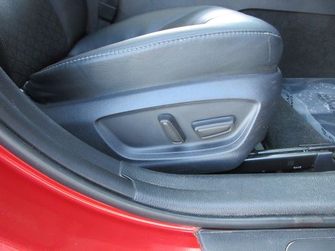 Used 2019 Toyota Camry XSE w/ Driver Assist Package FWD image 25