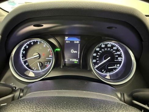 Used 2020 Toyota Camry SE w/ Convenience Package image 20