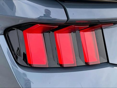 Used 2024 Ford Mustang Dark Horse w/ Dark Horse Handlin Package image 27