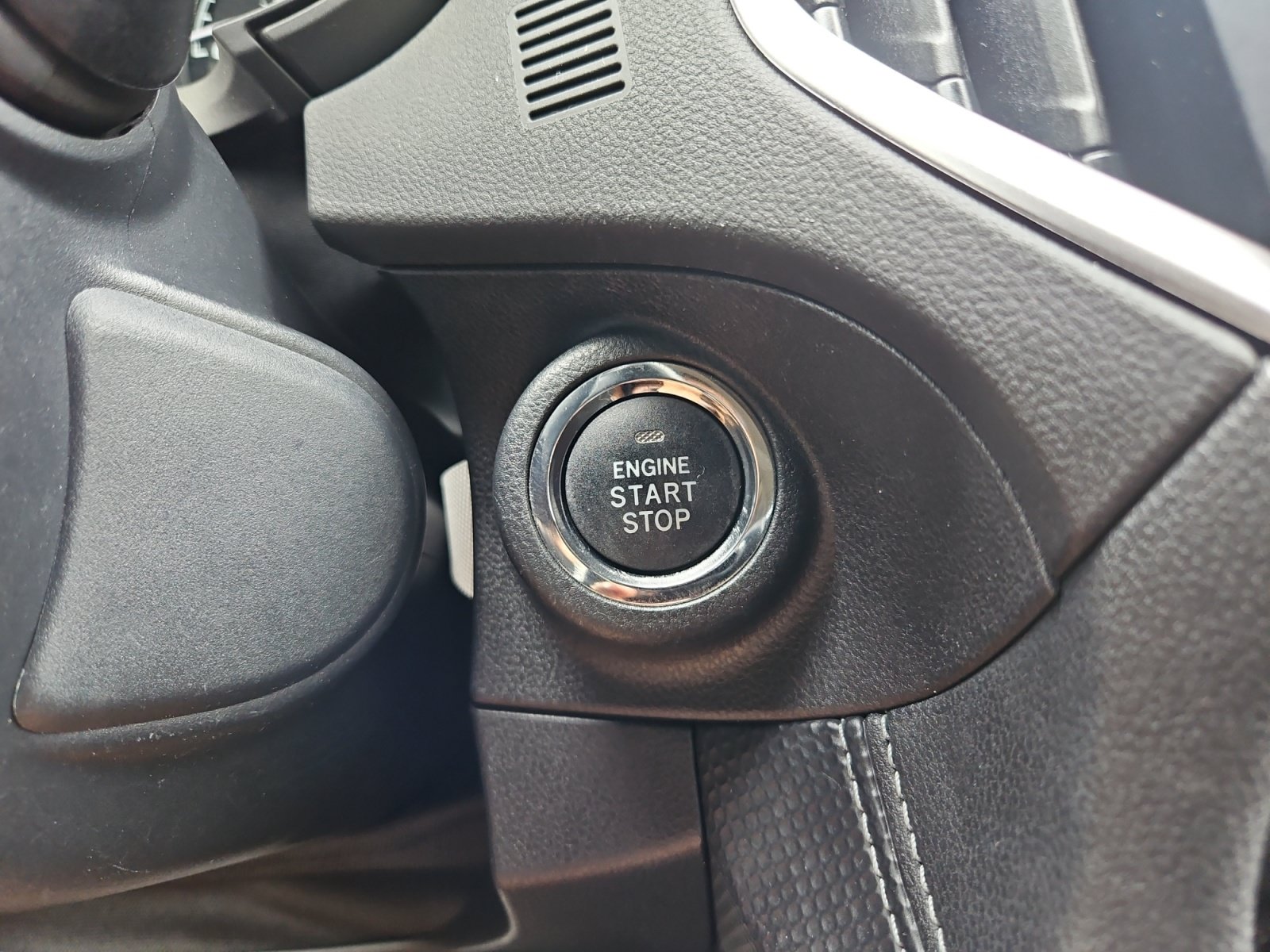 Used 2021 Subaru Forester Touring AWD/4WD image 22
