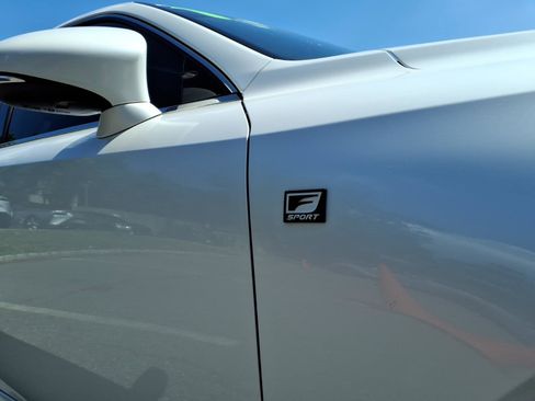 Used 2017 Lexus IS 300 AWD w/ Premium Package image 9