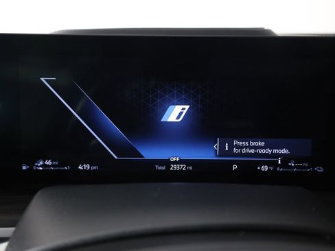 Used 2024 BMW X5 xDrive50e w/ Executive Package image 11