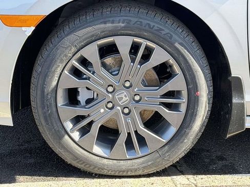 New 2026 Honda Odyssey Elite image 5
