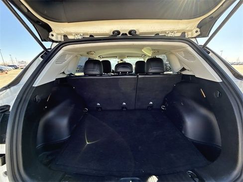 Used 2018 Jeep Compass Trailhawk image 22