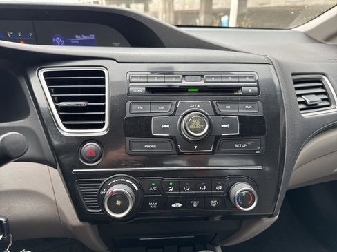 Used 2013 Honda Civic LX image 15