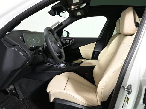 New 2026 BMW X3 xDrive30 w/ Convenience Package image 3