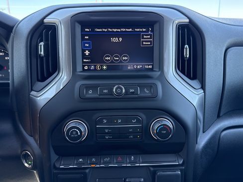 New 2026 Chevrolet Silverado 1500 Custom w/ Turbomax Blackout Package AWD/4WD image 15