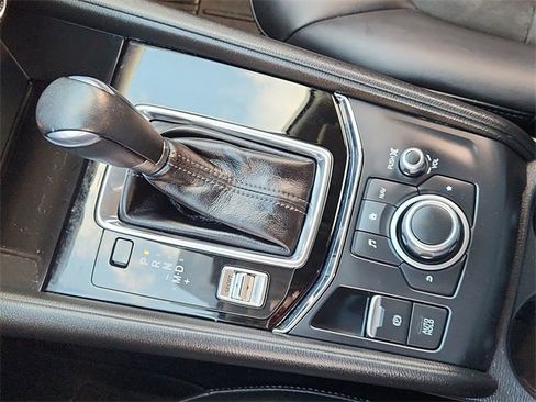 Used 2017 MAZDA CX-5 Touring w/ Preferred Equipment Package image 15