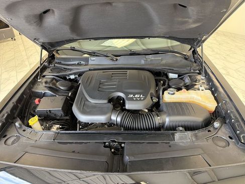 Used 2019 Dodge Challenger SXT w/ Plus Package image 31