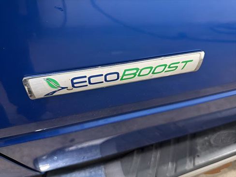 Used 2011 Ford F150 XLT w/ XLT Chrome Pkg image 9