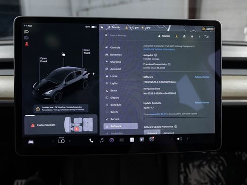 Used 2021 Tesla Model Y Performance image 37