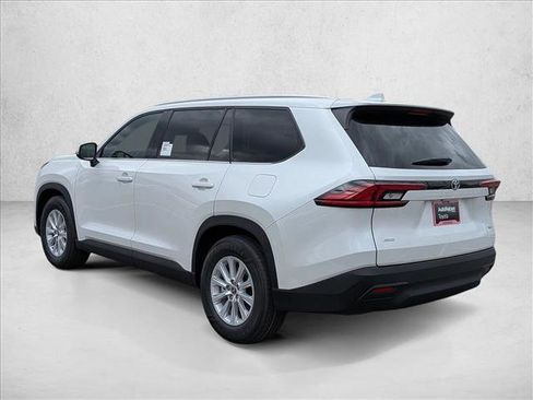 New 2026 Toyota Grand Highlander AWD image 9
