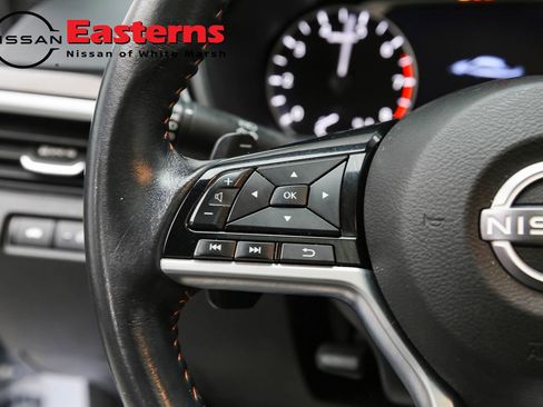 Used 2023 Nissan Altima 2.5 SR w/ SR Premium Package FWD image 15