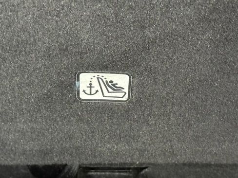 Used 2012 Jeep Wrangler Altitude image 23