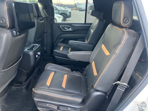 Used 2021 GMC Yukon AT4 w/ Rear Media and Nav Package image 10