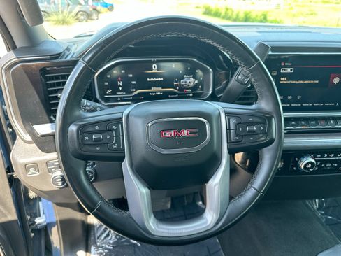 Used 2024 GMC Sierra 1500 SLT AWD/4WD image 14