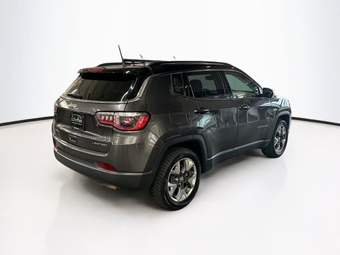 Used 2019 Jeep Compass Limited AWD/4WD image 9