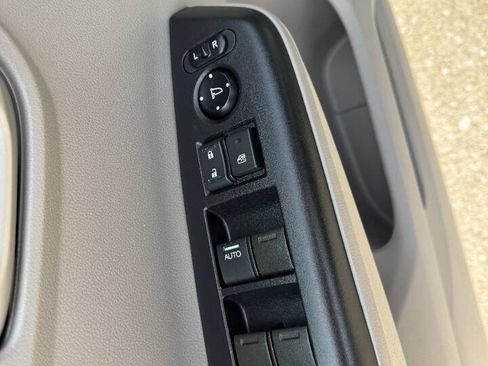 Used 2012 Honda Civic LX image 10